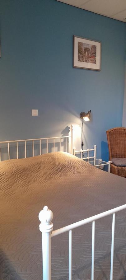 Sur La Bonnefooi Bed & Breakfast Prades-sur-Vernazobre ภายนอก รูปภาพ